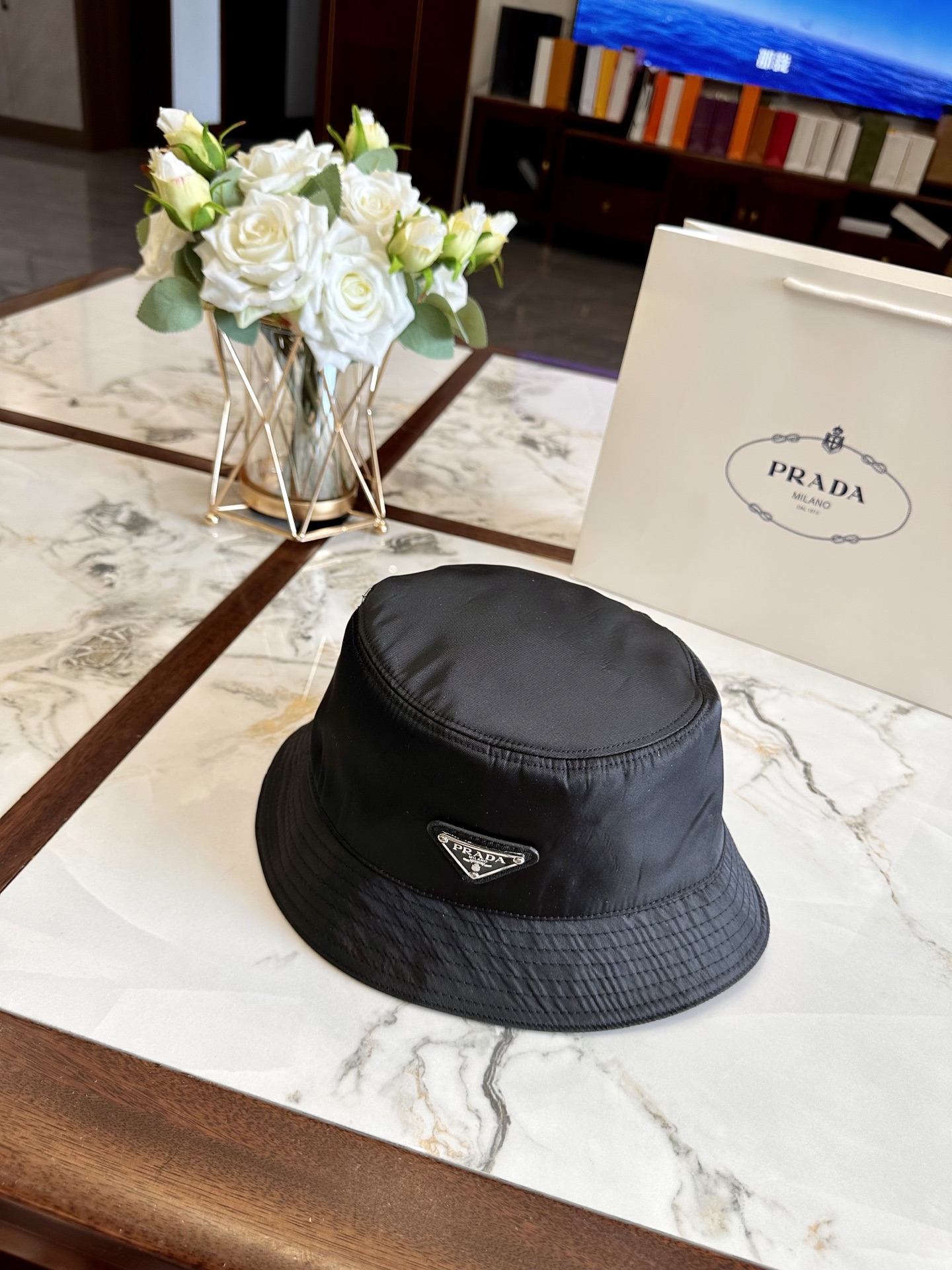 prada hat model 10